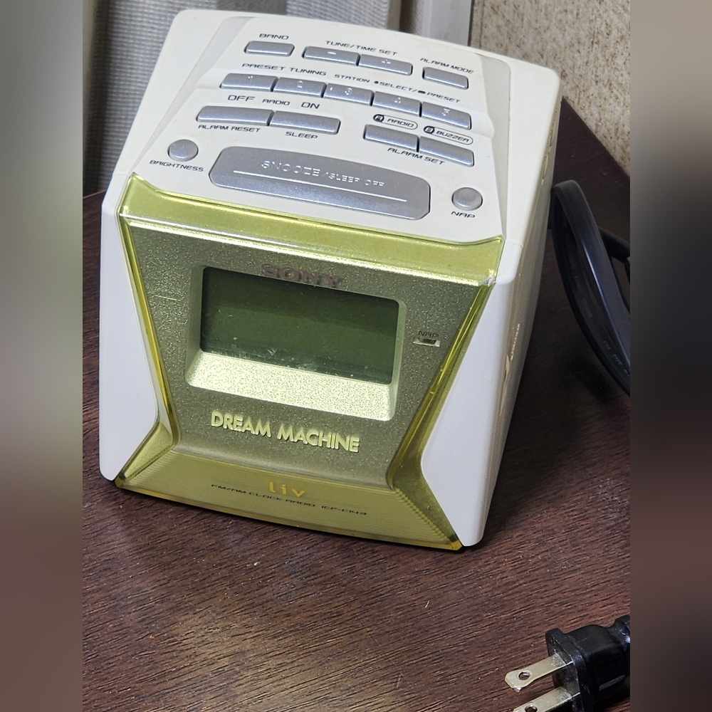 Vintage 1980s Sony Dream Machine Alarm Clock Verified Working